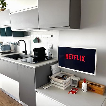 Vinhome Bilocale Con Garage Privato Alba Centro Eksteriør bilde
