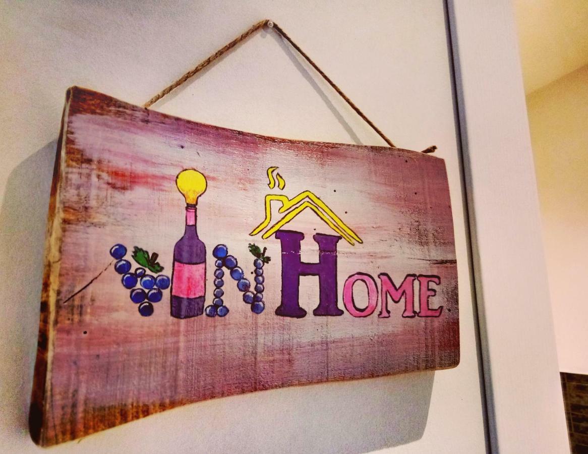 Vinhome Bilocale Con Garage Privato Alba Centro Eksteriør bilde