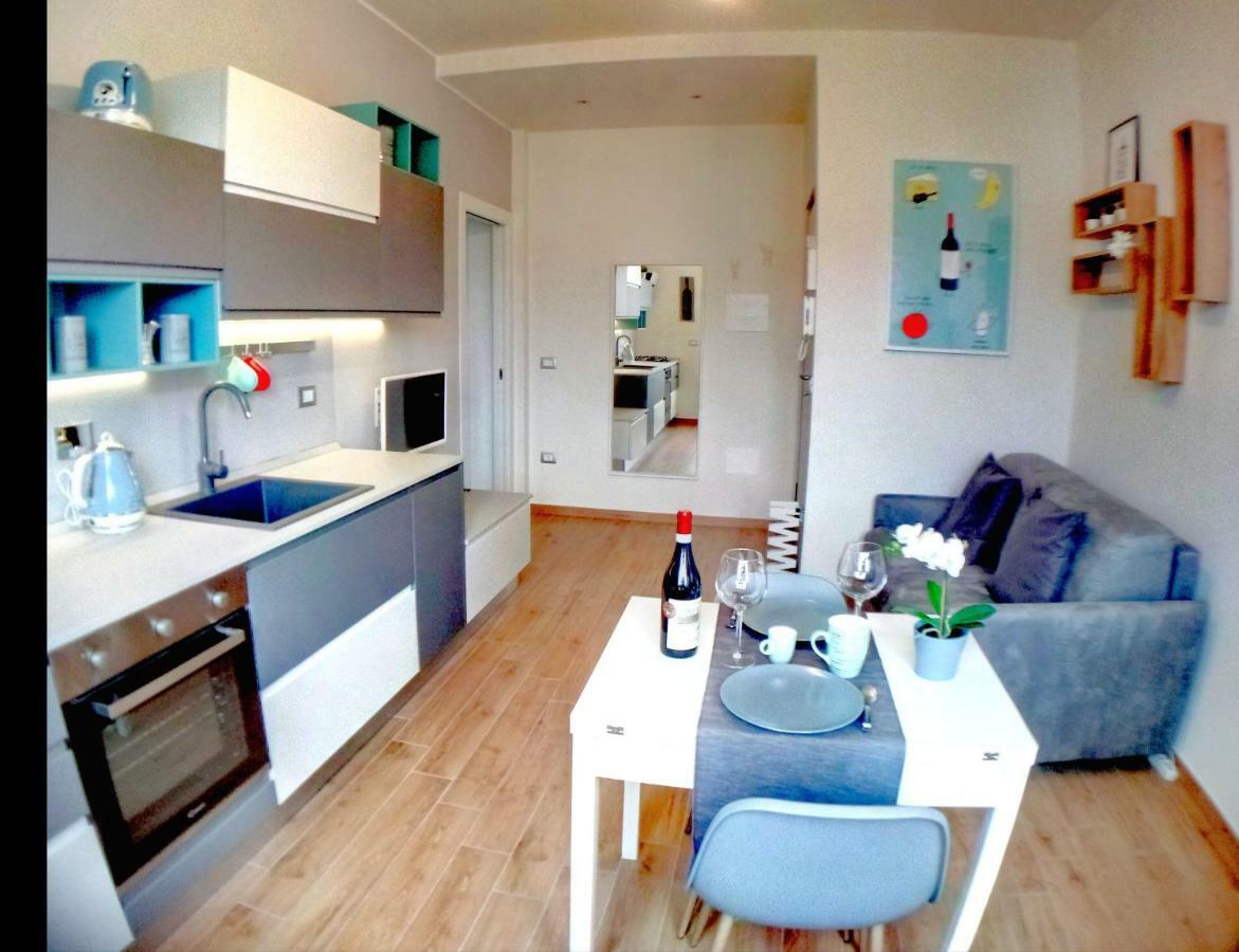 Vinhome Bilocale Con Garage Privato Alba Centro Eksteriør bilde